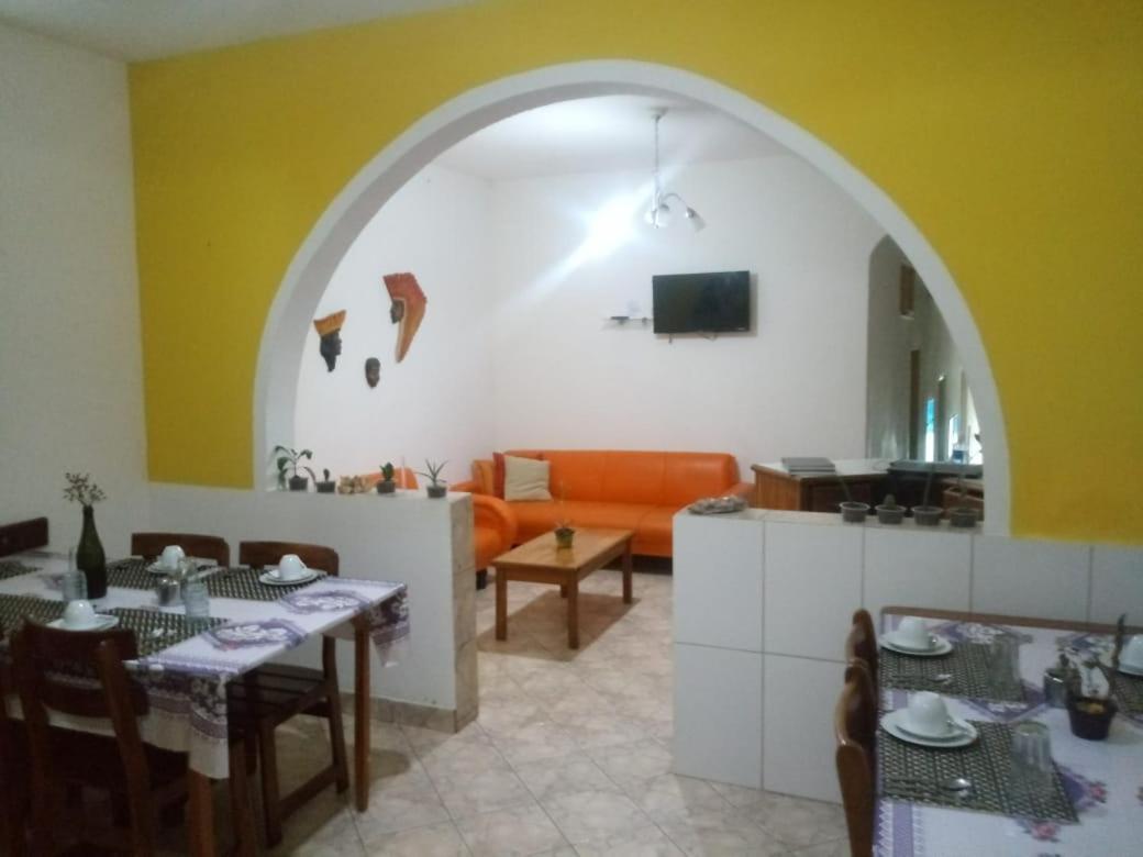 Pousada E Hostel Chapada Suites เลนโซยส์ ภายนอก รูปภาพ
